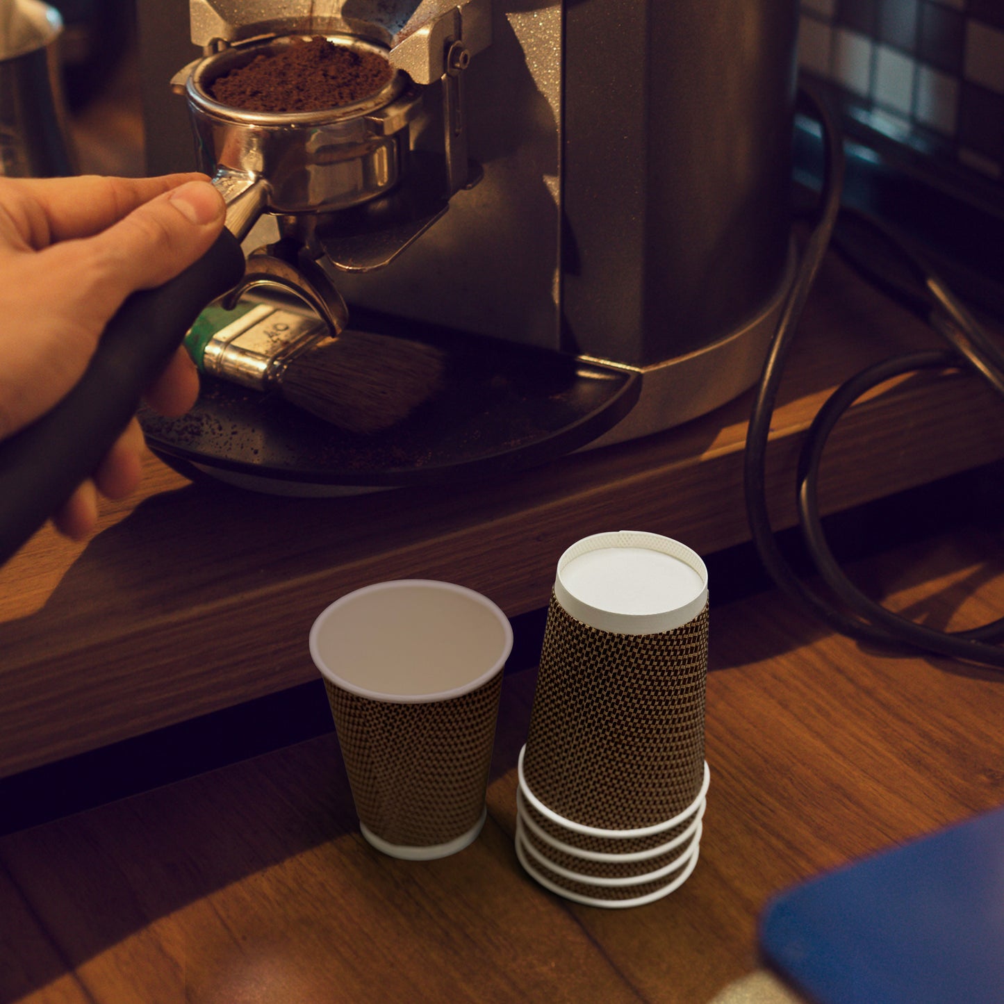Three Leaf 12 Oz. Paper Hot Cups, (Premium) 500 Ct. (20 Packs Of 25)